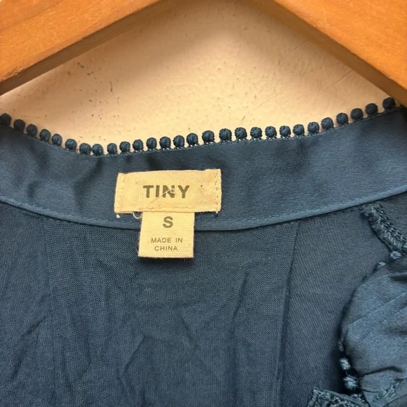 Anthropologie Tiny Eliana Embroidered Top - Picture 11 of 13